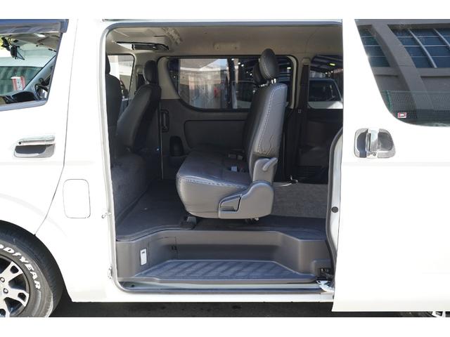 ハイエースバン スーパーＧＬ　ダークプライム　２．０００ｃｃ／ガソリン／６速ＡＴ／両側電動スライドドア／スマートキー／Ｗエアーバック／ＴＲＤホイール／モデリスタＬＥＤリップ／デジタルインナーミラー／ＥＴＣ２．０／ナビ／Ｂカメラ／ブルートゥース／（73枚目）