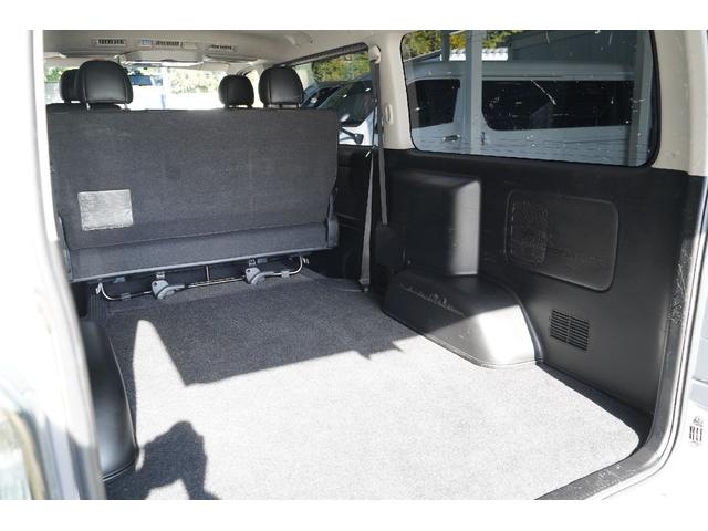 ハイエースバン スーパーＧＬ　ダークプライム　２．０００ｃｃ／ガソリン／６速ＡＴ／両側電動スライドドア／スマートキー／Ｗエアーバック／ＴＲＤホイール／モデリスタＬＥＤリップ／デジタルインナーミラー／ＥＴＣ２．０／ナビ／Ｂカメラ／ブルートゥース／（80枚目）