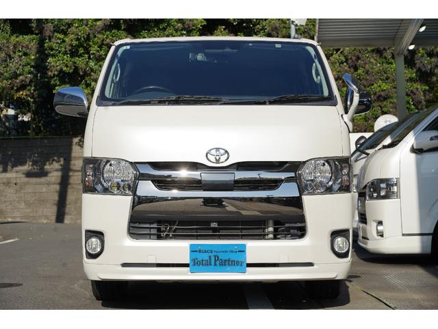 ハイエースバン スーパーGL ダークプライム 2.000cc/ガソリン/6速AT/記録簿付/両側電動スライドドア/Wエアーバック/スマートキー/純正LEDヘッドライト/玄武ローダウンキット/ナビ/ブルートゥース/デジタルインナーミラー/Bカメラ/(2枚目)