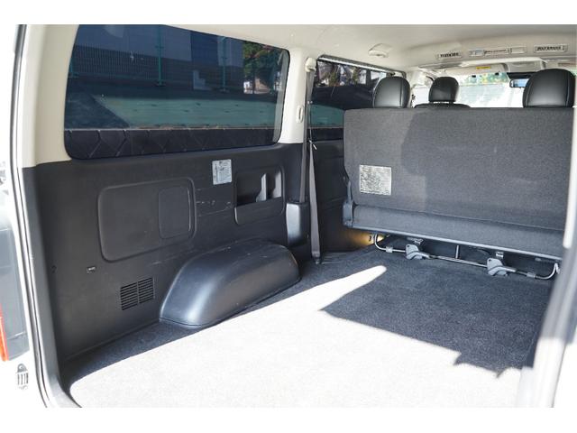 ハイエースバン スーパーGL ダークプライム 2.000cc/ガソリン/6速AT/記録簿付/両側電動スライドドア/Wエアーバック/スマートキー/純正LEDヘッドライト/玄武ローダウンキット/ナビ/ブルートゥース/デジタルインナーミラー/Bカメラ/(79枚目)