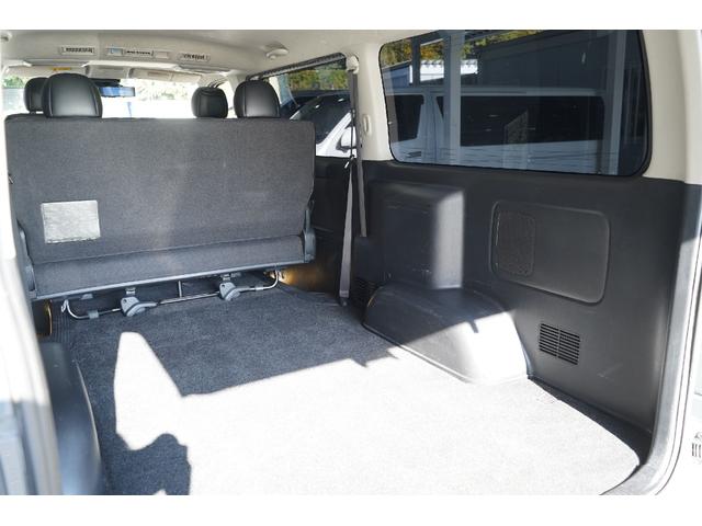 ハイエースバン スーパーGL ダークプライム 2.000cc/ガソリン/6速AT/記録簿付/両側電動スライドドア/Wエアーバック/スマートキー/純正LEDヘッドライト/玄武ローダウンキット/ナビ/ブルートゥース/デジタルインナーミラー/Bカメラ/(80枚目)