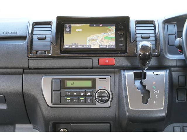 外装ですが気になる損傷等なくとても綺麗なお車になります。ご成約後に簡易コーティングを施工してご納車致します。