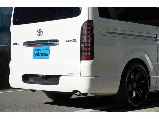 ハイエースバン ロングスーパーＧＬ　２．０００ｃｃ／ガソリン／両側電動スライドドア／スマートキー／プッシュスタート／記録簿付／バットフェイスボンネット／１８インチＡＷ／ローダウン／ナビ／ブルートゥース／地デジ／Ｂカメラ／ＥＴＣ／（8枚目）