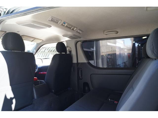 ハイエースバン ロングスーパーＧＬ　２．０００ｃｃ／ガソリン／両側電動スライドドア／スマートキー／プッシュスタート／記録簿付／バットフェイスボンネット／１８インチＡＷ／ローダウン／ナビ／ブルートゥース／地デジ／Ｂカメラ／ＥＴＣ／（12枚目）