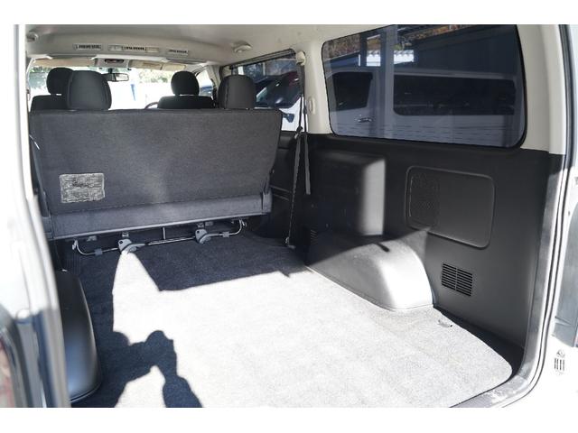 ハイエースバン ロングスーパーＧＬ　２．０００ｃｃ／ガソリン／両側電動スライドドア／スマートキー／プッシュスタート／記録簿付／バットフェイスボンネット／１８インチＡＷ／ローダウン／ナビ／ブルートゥース／地デジ／Ｂカメラ／ＥＴＣ／（80枚目）