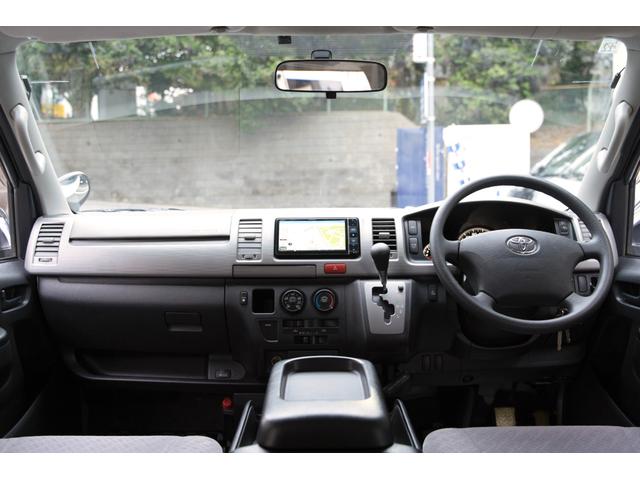 ハイエースバン ロングスーパーＧＬ　２．０００ｃｃ／ガソリン／新品バンタイヤ／後席シートベルト／Ｗエアーバック／玄武ローダウンキット／ＬＥＤヘッドライト／ＬＥＤフォグランプ／カロツェリア製ナビ／ブルートゥース／地デジ／Ｂカメラ／ＥＴＣ（4枚目）