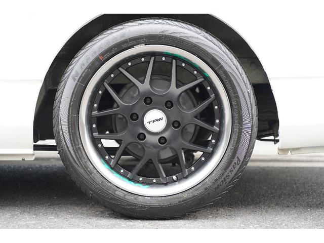ハイエースバン ロングスーパーＧＬ　２．０００ｃｃ／ガソリン／新品バンタイヤ／後席シートベルト／Ｗエアーバック／玄武ローダウンキット／ＬＥＤヘッドライト／ＬＥＤフォグランプ／カロツェリア製ナビ／ブルートゥース／地デジ／Ｂカメラ／ＥＴＣ（22枚目）