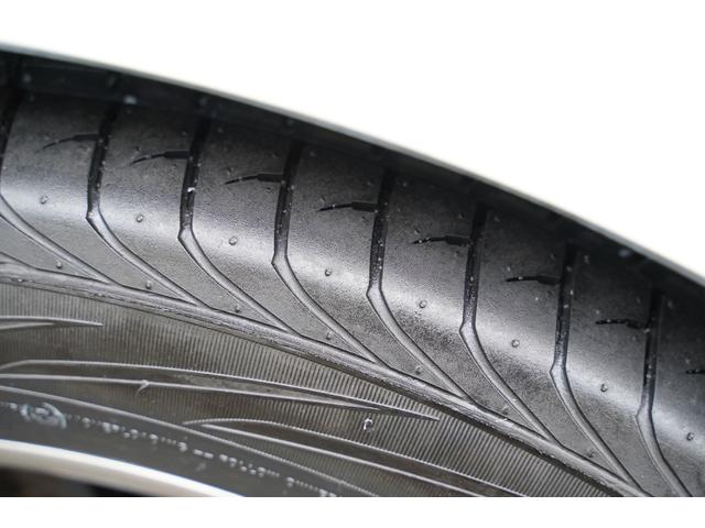 ハイエースバン ロングスーパーＧＬ　２．０００ｃｃ／ガソリン／新品バンタイヤ／後席シートベルト／Ｗエアーバック／玄武ローダウンキット／ＬＥＤヘッドライト／ＬＥＤフォグランプ／カロツェリア製ナビ／ブルートゥース／地デジ／Ｂカメラ／ＥＴＣ（28枚目）