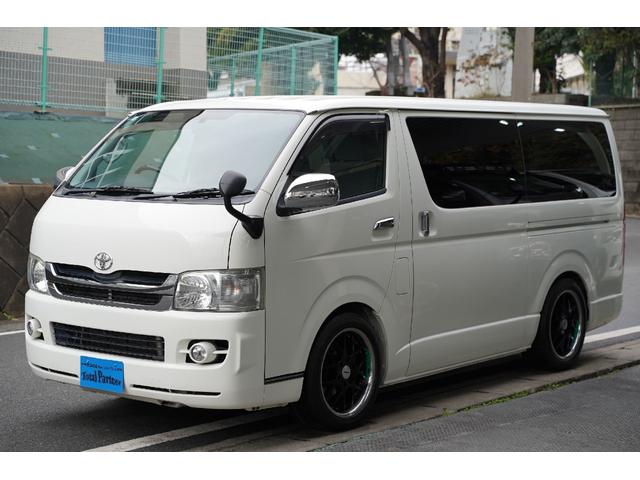 ハイエースバン ロングスーパーＧＬ　２．０００ｃｃ／ガソリン／新品バンタイヤ／後席シートベルト／Ｗエアーバック／玄武ローダウンキット／ＬＥＤヘッドライト／ＬＥＤフォグランプ／カロツェリア製ナビ／ブルートゥース／地デジ／Ｂカメラ／ＥＴＣ（39枚目）