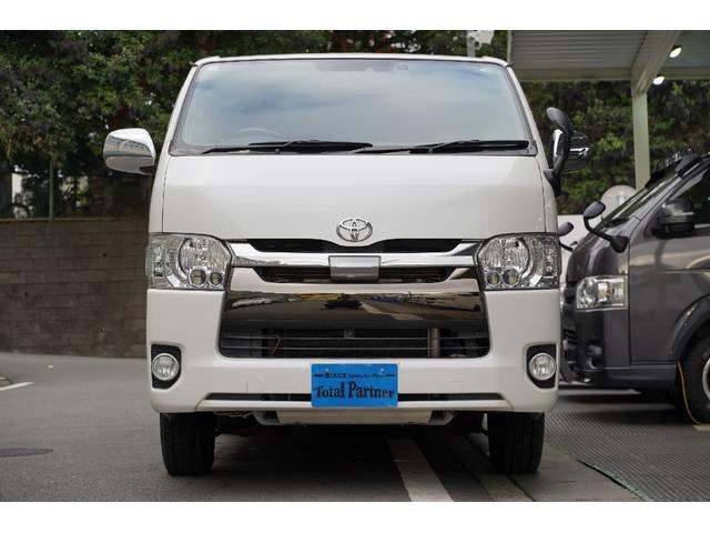 ハイエースバン スーパーＧＬ　５０ＴＨ　アニバーサリーリミテッド　４ＷＤ／２．８００ｃｃ／ディーゼルターボ／６速ＡＴ／寒冷地仕様／両側電動スライドドア／ＴＳＳ装着車／ＬＤＡ装着車／Ｗエアーバック／純正ＬＥＤヘッドライト／ナビ／ブルートゥース／地デジ／Ｂカメラ／ＥＴＣ（2枚目）