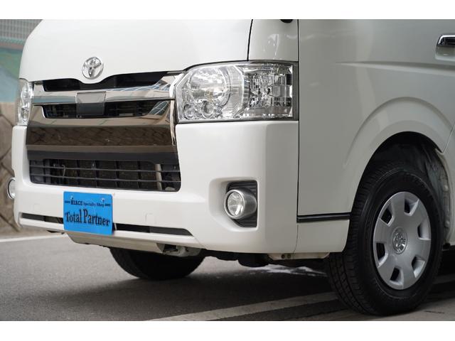 ハイエースバン スーパーＧＬ　５０ＴＨ　アニバーサリーリミテッド　４ＷＤ／２．８００ｃｃ／ディーゼルターボ／６速ＡＴ／寒冷地仕様／両側電動スライドドア／ＴＳＳ装着車／ＬＤＡ装着車／Ｗエアーバック／純正ＬＥＤヘッドライト／ナビ／ブルートゥース／地デジ／Ｂカメラ／ＥＴＣ（7枚目）