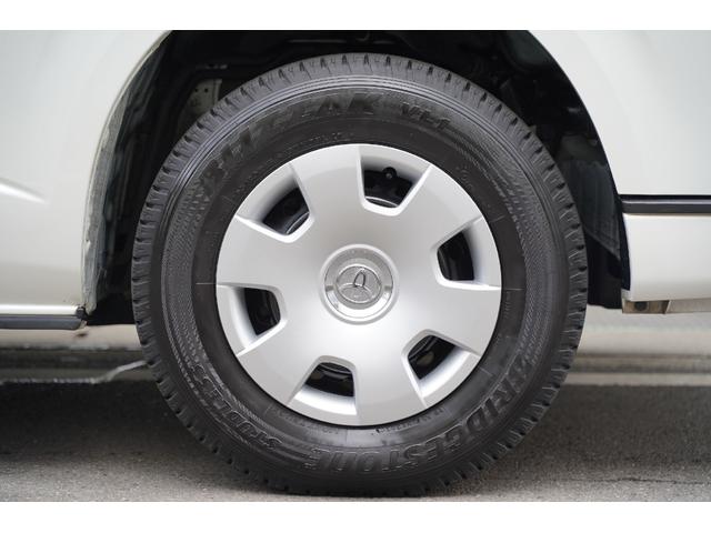 ハイエースバン スーパーＧＬ　５０ＴＨ　アニバーサリーリミテッド　４ＷＤ／２．８００ｃｃ／ディーゼルターボ／６速ＡＴ／寒冷地仕様／両側電動スライドドア／ＴＳＳ装着車／ＬＤＡ装着車／Ｗエアーバック／純正ＬＥＤヘッドライト／ナビ／ブルートゥース／地デジ／Ｂカメラ／ＥＴＣ（19枚目）