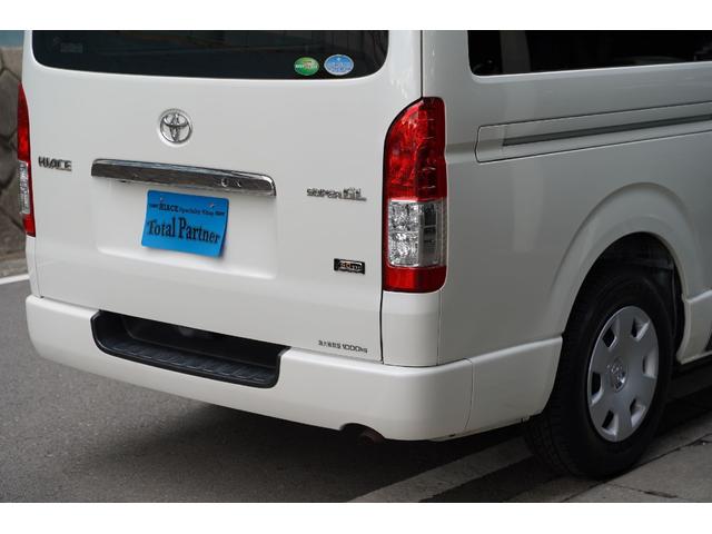 ハイエースバン スーパーＧＬ　５０ＴＨ　アニバーサリーリミテッド　４ＷＤ／２．８００ｃｃ／ディーゼルターボ／６速ＡＴ／寒冷地仕様／両側電動スライドドア／ＴＳＳ装着車／ＬＤＡ装着車／Ｗエアーバック／純正ＬＥＤヘッドライト／ナビ／ブルートゥース／地デジ／Ｂカメラ／ＥＴＣ（56枚目）