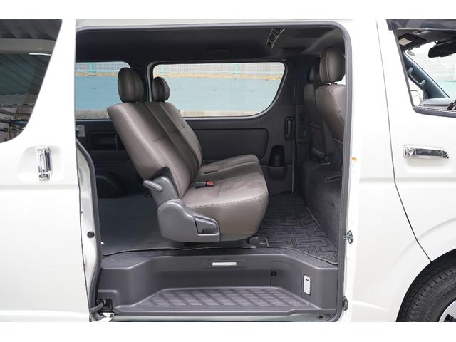 ハイエースバン スーパーＧＬ　５０ＴＨ　アニバーサリーリミテッド　４ＷＤ／２．８００ｃｃ／ディーゼルターボ／６速ＡＴ／寒冷地仕様／両側電動スライドドア／ＴＳＳ装着車／ＬＤＡ装着車／Ｗエアーバック／純正ＬＥＤヘッドライト／ナビ／ブルートゥース／地デジ／Ｂカメラ／ＥＴＣ（76枚目）