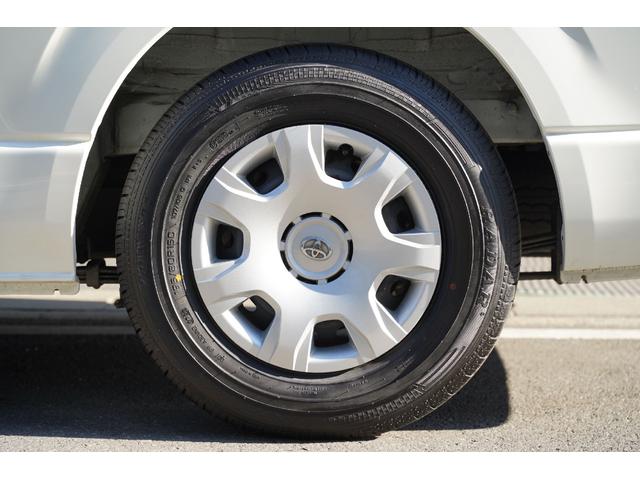 ハイエースバン スーパーＧＬ　ダークプライムＩＩ　ワンオーナー／２．８００ｃｃ／ディーゼルターボ／６速ＡＴ／記録簿付／ＴＳＳ装着車／ＬＤＡ装着車／新品バンタイヤ／スマートキー／純正エンジンスターター／ナビ／ブルートゥース／地デジ／Ｂカメラ／ＥＴＣ／（22枚目）