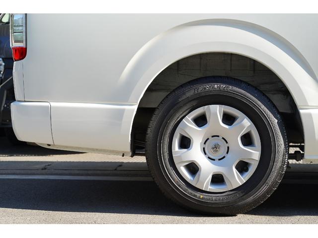 ハイエースバン スーパーＧＬ　ダークプライムＩＩ　ワンオーナー／２．８００ｃｃ／ディーゼルターボ／６速ＡＴ／記録簿付／ＴＳＳ装着車／ＬＤＡ装着車／新品バンタイヤ／スマートキー／純正エンジンスターター／ナビ／ブルートゥース／地デジ／Ｂカメラ／ＥＴＣ／（26枚目）