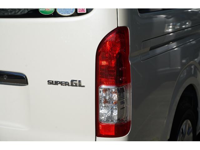 ハイエースバン スーパーＧＬ　ダークプライムＩＩ　ワンオーナー／２．８００ｃｃ／ディーゼルターボ／６速ＡＴ／記録簿付／ＴＳＳ装着車／ＬＤＡ装着車／新品バンタイヤ／スマートキー／純正エンジンスターター／ナビ／ブルートゥース／地デジ／Ｂカメラ／ＥＴＣ／（52枚目）