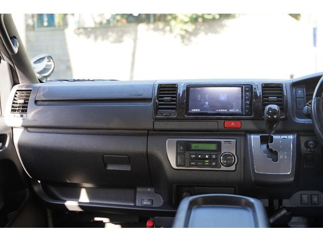 ハイエースバン スーパーＧＬ　ダークプライムＩＩ　ワンオーナー／２．８００ｃｃ／ディーゼルターボ／６速ＡＴ／記録簿付／ＴＳＳ装着車／ＬＤＡ装着車／新品バンタイヤ／スマートキー／純正エンジンスターター／ナビ／ブルートゥース／地デジ／Ｂカメラ／ＥＴＣ／（63枚目）