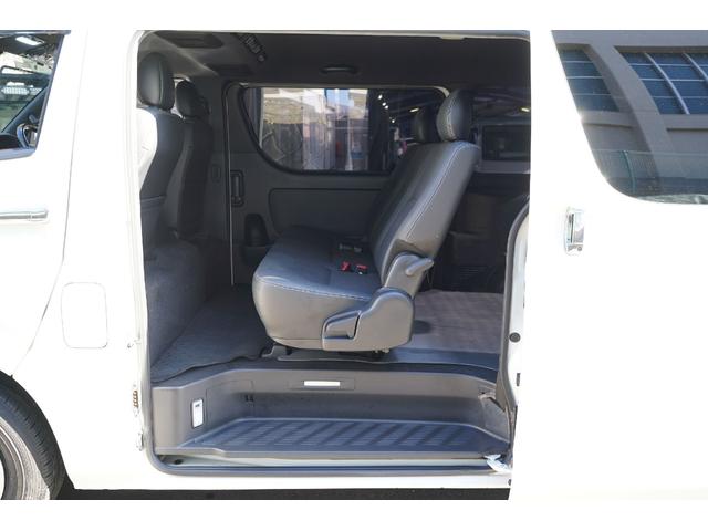 ハイエースバン スーパーＧＬ　ダークプライムＩＩ　ワンオーナー／２．８００ｃｃ／ディーゼルターボ／６速ＡＴ／記録簿付／ＴＳＳ装着車／ＬＤＡ装着車／新品バンタイヤ／スマートキー／純正エンジンスターター／ナビ／ブルートゥース／地デジ／Ｂカメラ／ＥＴＣ／（73枚目）