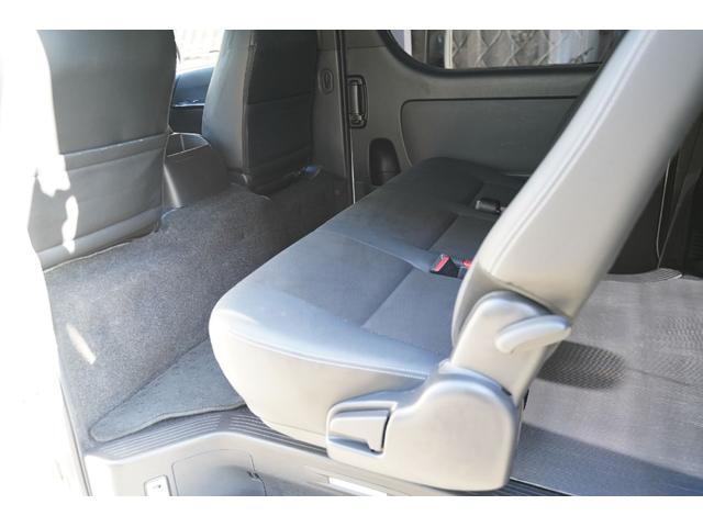 ハイエースバン スーパーＧＬ　ダークプライムＩＩ　ワンオーナー／２．８００ｃｃ／ディーゼルターボ／６速ＡＴ／記録簿付／ＴＳＳ装着車／ＬＤＡ装着車／新品バンタイヤ／スマートキー／純正エンジンスターター／ナビ／ブルートゥース／地デジ／Ｂカメラ／ＥＴＣ／（75枚目）