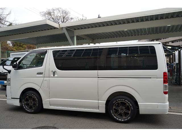 ハイエースバン ロングスーパーＧＬ　３．０００ｃｃ／ディーゼルターボ／両側電動スライドドア／純正ＬＥＤヘッドライト／スマートキー／プッシュスタート／モデリスタフルエアロ／モデリスタウィンカーミラー／ナビ／ブルートゥース／地デジ／Ｂカメラ（44枚目）