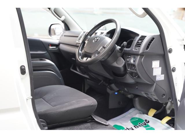 ハイエースバン ロングスーパーＧＬ　３．０００ｃｃ／ディーゼルターボ／両側電動スライドドア／純正ＬＥＤヘッドライト／スマートキー／プッシュスタート／モデリスタフルエアロ／モデリスタウィンカーミラー／ナビ／ブルートゥース／地デジ／Ｂカメラ（67枚目）