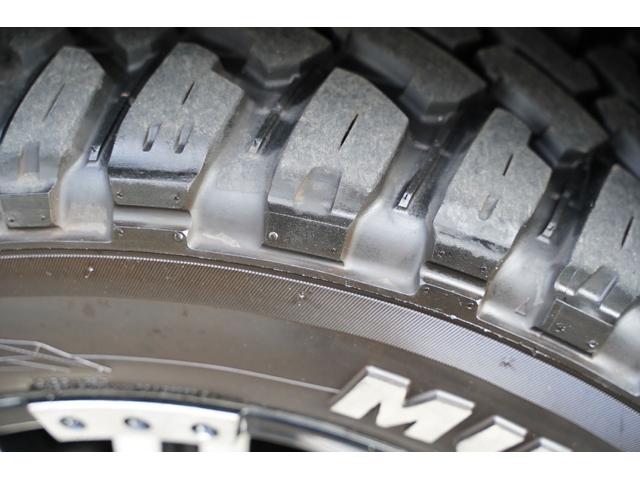 ハイエースバン ロングスーパーＧＬ　４ＷＤ／ガソリン／２．７００ｃｃ／ワイドミドル／ＬＥＤヘッドライト／純正クリアランスソナー／１６インチＡＷ／マッドタイヤ／キーレス／イモビ付／ナビ／Ｂカメラ／ＥＴＣ／シートカバー／ブルートゥース／（29枚目）