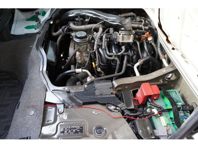 ハイエースバン ロングスーパーＧＬ　４ＷＤ／ガソリン／２．７００ｃｃ／ワイドミドル／ＬＥＤヘッドライト／純正クリアランスソナー／１６インチＡＷ／マッドタイヤ／キーレス／イモビ付／ナビ／Ｂカメラ／ＥＴＣ／シートカバー／ブルートゥース／（58枚目）