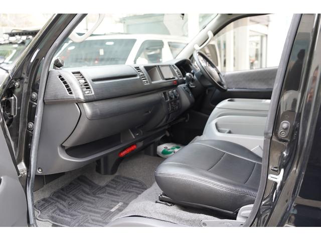 ハイエースバン ロングスーパーＧＬ　４ＷＤ／ガソリン／２．７００ｃｃ／ワイドミドル／ＬＥＤヘッドライト／純正クリアランスソナー／１６インチＡＷ／マッドタイヤ／キーレス／イモビ付／ナビ／Ｂカメラ／ＥＴＣ／シートカバー／ブルートゥース／（70枚目）