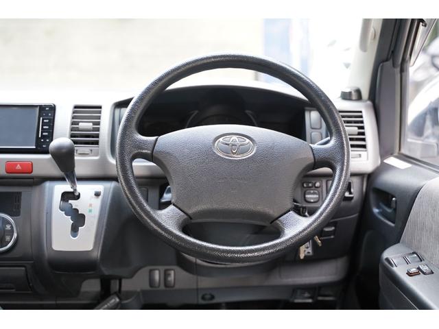 ハイエースバン ロングスーパーGL 4WD/3.000cc/ディーゼルターボ/純正HID/LEDフォグ/バットフェイス/リップ/17インチAW/415コブラLEDテール/スライドガラス/ナビ/ブルートゥース/Bカメラ/ETC/地デジ/(10枚目)