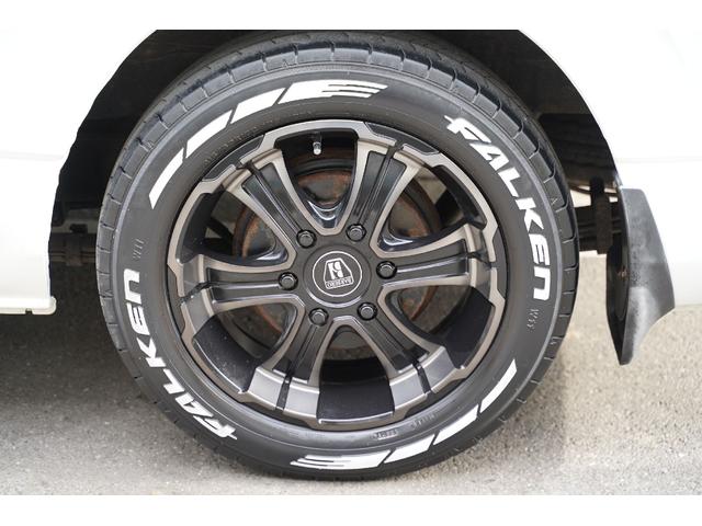 ハイエースバン ロングスーパーGL 4WD/3.000cc/ディーゼルターボ/純正HID/LEDフォグ/バットフェイス/リップ/17インチAW/415コブラLEDテール/スライドガラス/ナビ/ブルートゥース/Bカメラ/ETC/地デジ/(22枚目)