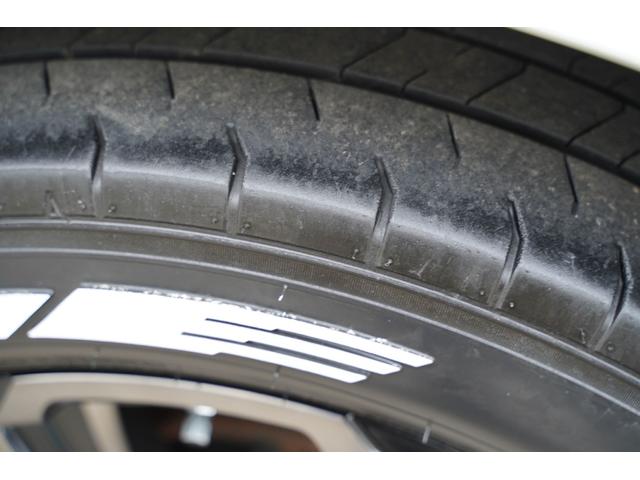 ハイエースバン ロングスーパーGL 4WD/3.000cc/ディーゼルターボ/純正HID/LEDフォグ/バットフェイス/リップ/17インチAW/415コブラLEDテール/スライドガラス/ナビ/ブルートゥース/Bカメラ/ETC/地デジ/(30枚目)