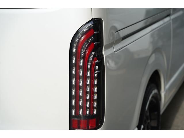 ハイエースバン ロングスーパーGL 4WD/3.000cc/ディーゼルターボ/純正HID/LEDフォグ/バットフェイス/リップ/17インチAW/415コブラLEDテール/スライドガラス/ナビ/ブルートゥース/Bカメラ/ETC/地デジ/(52枚目)