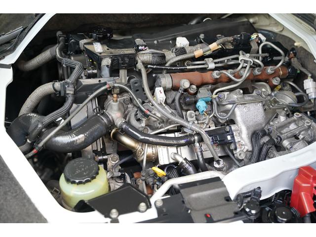 ハイエースバン ロングスーパーGL 4WD/3.000cc/ディーゼルターボ/純正HID/LEDフォグ/バットフェイス/リップ/17インチAW/415コブラLEDテール/スライドガラス/ナビ/ブルートゥース/Bカメラ/ETC/地デジ/(58枚目)