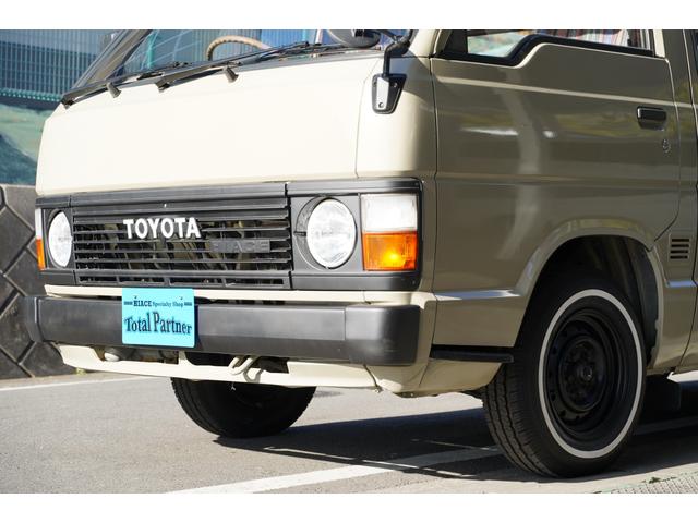 ハイエースバン ロングDX 予備検査取得済/2.000cc/ガソリン/9人乗/コラムマニュアル/純正丸目ヘッドライト/クラシックトヨタエンブレム/塗替ゴビ/カラーNo,PUA/ホワイトリボンタイヤ/M-YH61V/(7枚目)