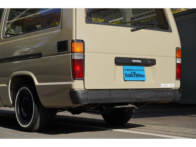 ハイエースバン ロングDX 予備検査取得済/2.000cc/ガソリン/9人乗/コラムマニュアル/純正丸目ヘッドライト/クラシックトヨタエンブレム/塗替ゴビ/カラーNo,PUA/ホワイトリボンタイヤ/M-YH61V/(8枚目)