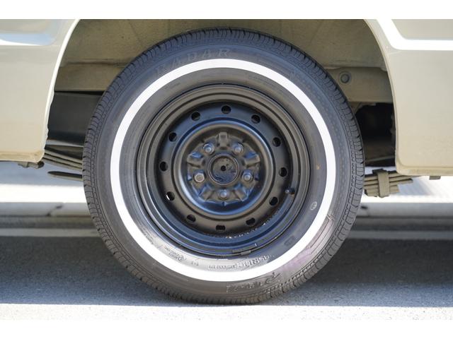 ハイエースバン ロングDX 予備検査取得済/2.000cc/ガソリン/9人乗/コラムマニュアル/純正丸目ヘッドライト/クラシックトヨタエンブレム/塗替ゴビ/カラーNo,PUA/ホワイトリボンタイヤ/M-YH61V/(20枚目)