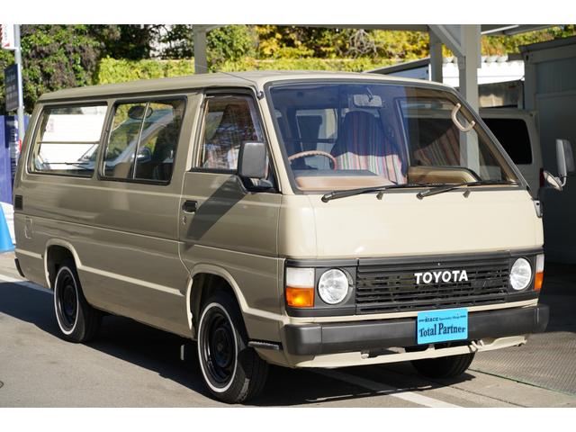 ハイエースバン ロングDX 予備検査取得済/2.000cc/ガソリン/9人乗/コラムマニュアル/純正丸目ヘッドライト/クラシックトヨタエンブレム/塗替ゴビ/カラーNo,PUA/ホワイトリボンタイヤ/M-YH61V/(31枚目)