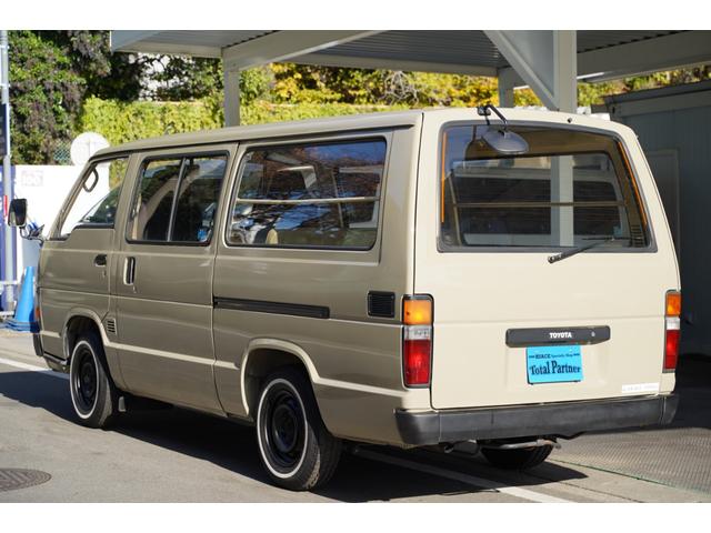 ハイエースバン ロングDX 予備検査取得済/2.000cc/ガソリン/9人乗/コラムマニュアル/純正丸目ヘッドライト/クラシックトヨタエンブレム/塗替ゴビ/カラーNo,PUA/ホワイトリボンタイヤ/M-YH61V/(46枚目)