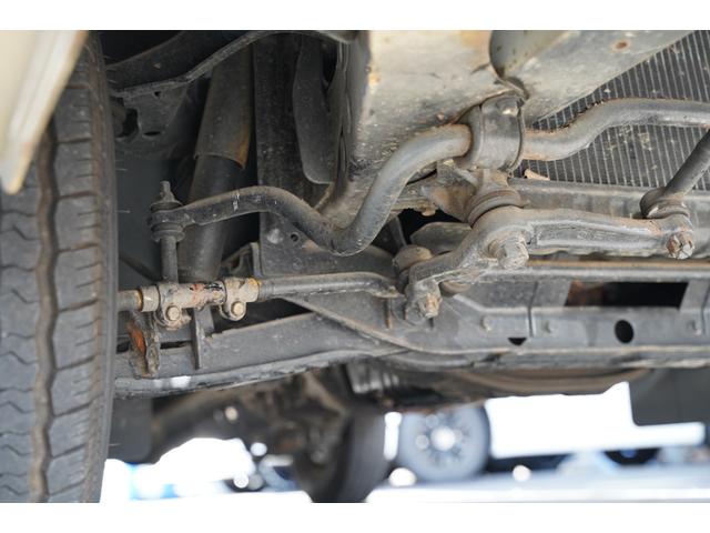 ハイエースバン ロングDX 予備検査取得済/2.000cc/ガソリン/9人乗/コラムマニュアル/純正丸目ヘッドライト/クラシックトヨタエンブレム/塗替ゴビ/カラーNo,PUA/ホワイトリボンタイヤ/M-YH61V/(58枚目)