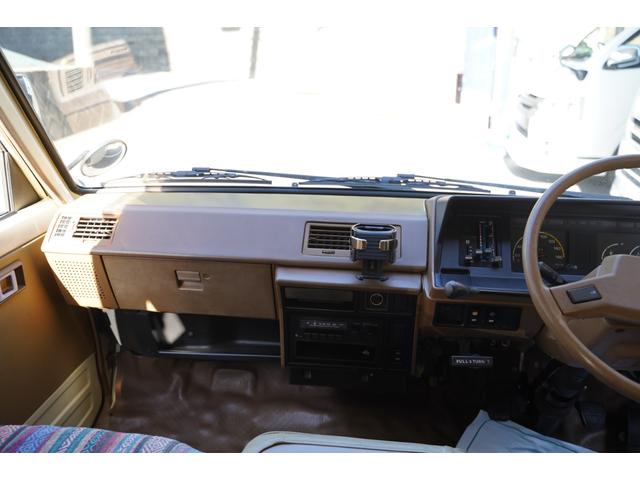 ハイエースバン ロングDX 予備検査取得済/2.000cc/ガソリン/9人乗/コラムマニュアル/純正丸目ヘッドライト/クラシックトヨタエンブレム/塗替ゴビ/カラーNo,PUA/ホワイトリボンタイヤ/M-YH61V/(64枚目)