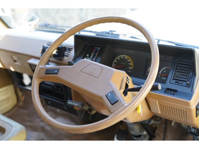 ハイエースバン ロングDX 予備検査取得済/2.000cc/ガソリン/9人乗/コラムマニュアル/純正丸目ヘッドライト/クラシックトヨタエンブレム/塗替ゴビ/カラーNo,PUA/ホワイトリボンタイヤ/M-YH61V/(68枚目)