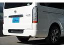 ハイエースバン ロングスーパーＧＬプライムセレ　４ＷＤ／３．０００ｃｃ／ディーゼルターボ／Ｗエアーバック／ＥＳＳＥＸコンフォートシャックル／純正ＨＩＤヘッドライト／ＬＥＤフォグランプ／サイドスライドガラス／バレンティＬＥＤテール／ナビ／Ｂカメラ／（8枚目）