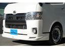 ハイエースバン スーパーGL ダークプライムII 2.800cc/ディーゼルターボ/6速AT/CUSCO製前後スタビ/SSR16インチAW/KYB製ショックアブソーバー/スマートキー/TSS装着車/LDA装着車/10インチフローティングナビ/Bカメラ(7枚目)
