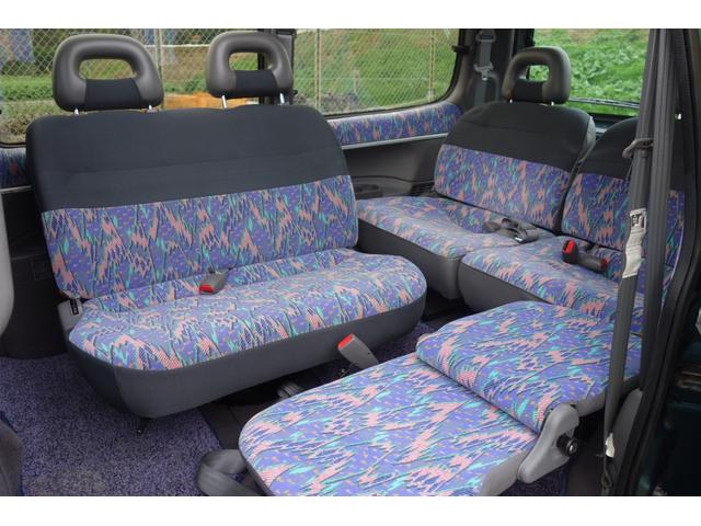 セレナ キタキツネ　４ＷＤ　８人乗り　３列シート　回転シート　フルフラット　Ｗサンルーフ　イージークロージャー　ＭＯＯＮＥＹＥＳ製スピードマスター　Ｗエアコン　キーレス　ＥＴＣ　キタキツネ専用グリルガード　ＳＲ２０ＤＥ（11枚目）