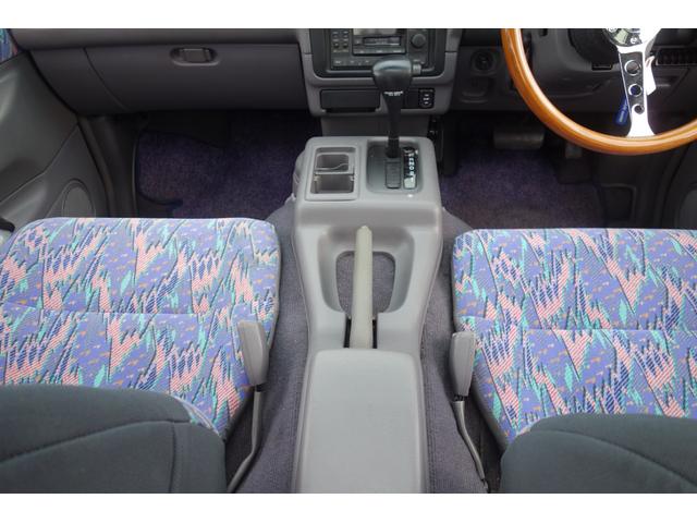 セレナ キタキツネ　４ＷＤ　８人乗り　３列シート　回転シート　フルフラット　Ｗサンルーフ　イージークロージャー　ＭＯＯＮＥＹＥＳ製スピードマスター　Ｗエアコン　キーレス　ＥＴＣ　キタキツネ専用グリルガード　ＳＲ２０ＤＥ（40枚目）