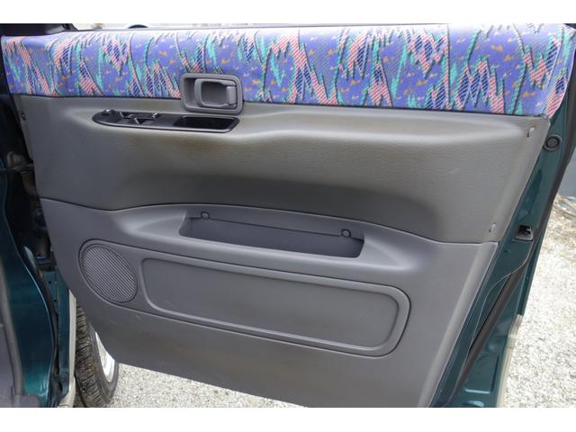 セレナ キタキツネ　４ＷＤ　８人乗り　３列シート　回転シート　フルフラット　Ｗサンルーフ　イージークロージャー　ＭＯＯＮＥＹＥＳ製スピードマスター　Ｗエアコン　キーレス　ＥＴＣ　キタキツネ専用グリルガード　ＳＲ２０ＤＥ（52枚目）