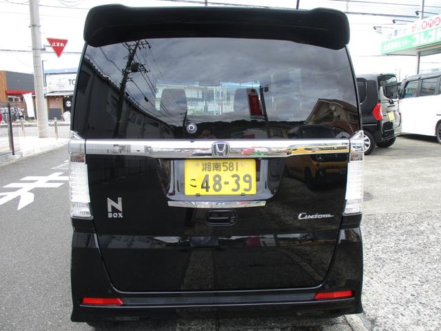 Ｎ－ＢＯＸカスタム Ｇ・ターボパッケージ　ターボ車　ＨＩＤ　フォグ　オートライト　両側パワースライドドア　クルーズコントロール　パドルシフト　カロッツェリアナビ　バックカメラ　地デジ　ＤＶＤ再生　ブルートゥース　ＥＴＣ　禁煙車（3枚目）