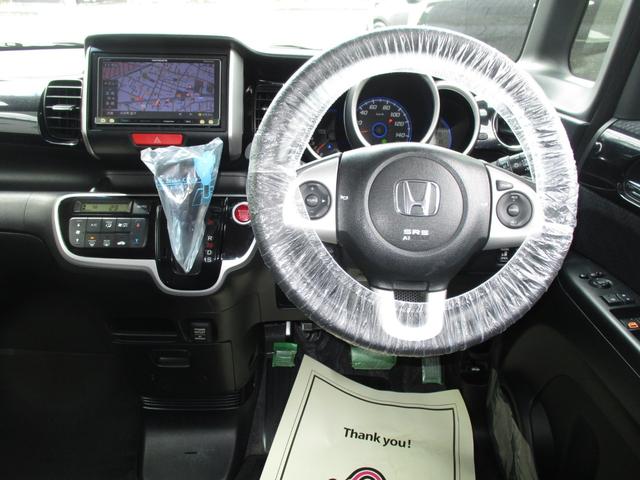 Ｎ－ＢＯＸカスタム Ｇ・ターボパッケージ　ターボ車　ＨＩＤ　フォグ　オートライト　両側パワースライドドア　クルーズコントロール　パドルシフト　カロッツェリアナビ　バックカメラ　地デジ　ＤＶＤ再生　ブルートゥース　ＥＴＣ　禁煙車（10枚目）