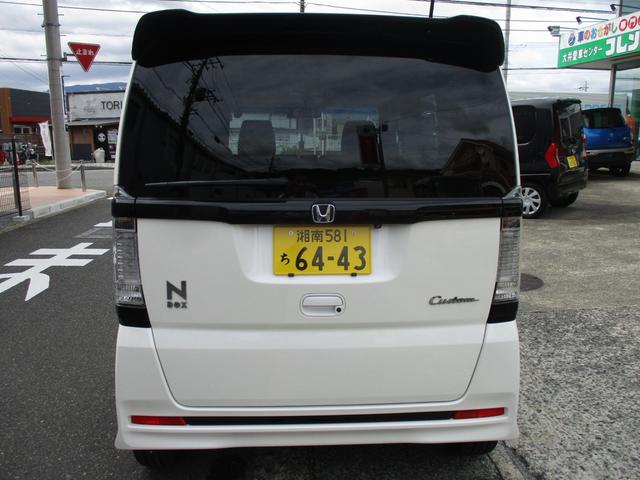 Ｎ－ＢＯＸカスタム ２トーンカラースタイル　Ｇ・ターボＬパッケージ　ワンオーナー　ＨＩＤ　フォグ　オートライト　オートドアミラー　両側パワースライドドア　クルコン　パドルシフト　純正ナビ　バックカメラ　地デジ　ＤＶＤ再生　ブルートゥース　ドラレコ　ウーファー　禁煙車（3枚目）